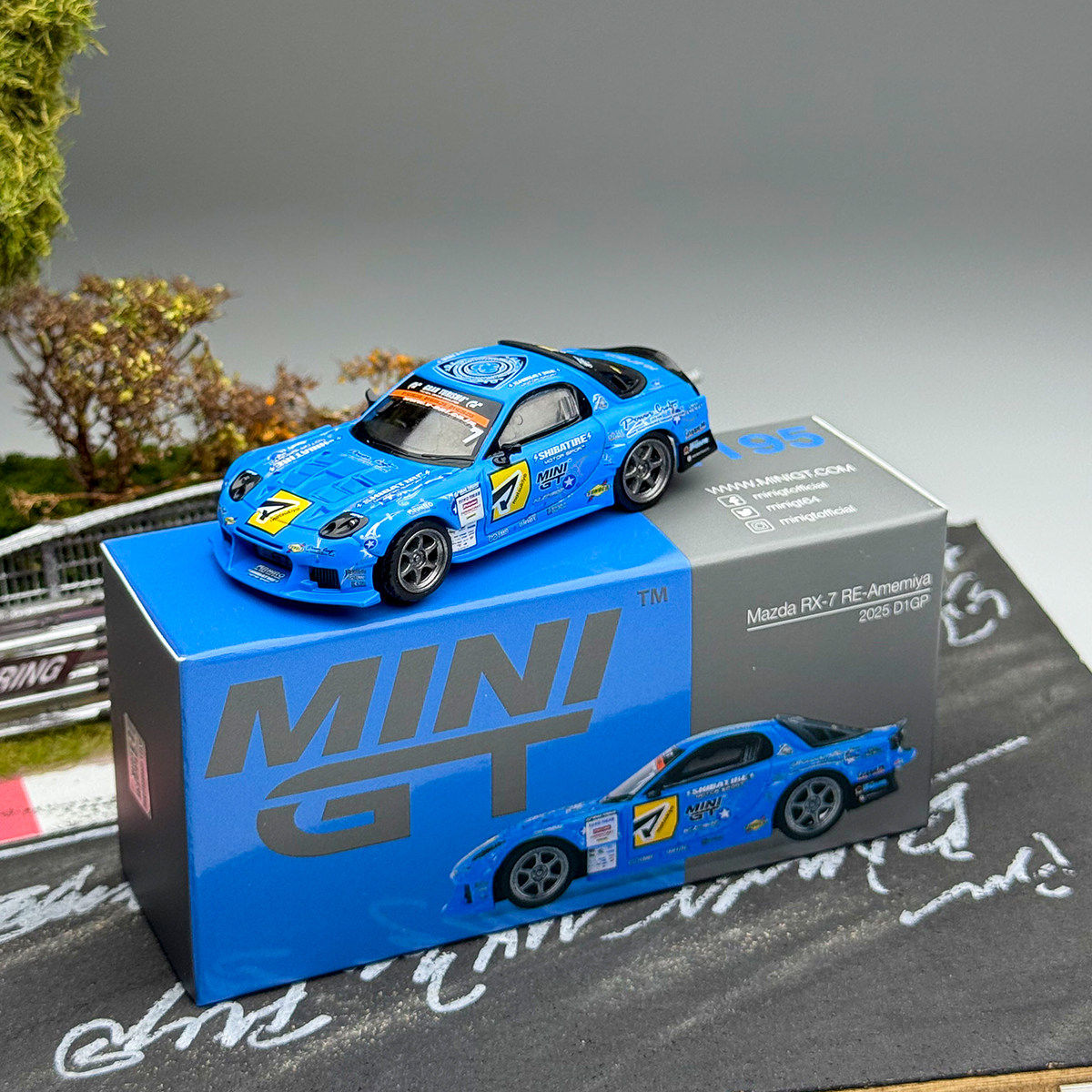 MINIGT 1:64 Mazda RX-7 RE-Amem – Kids Toys Usa recenzja i cena